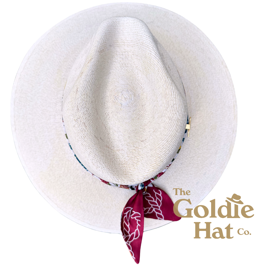 Texas A & M Hat with twilly & Texas Pendant